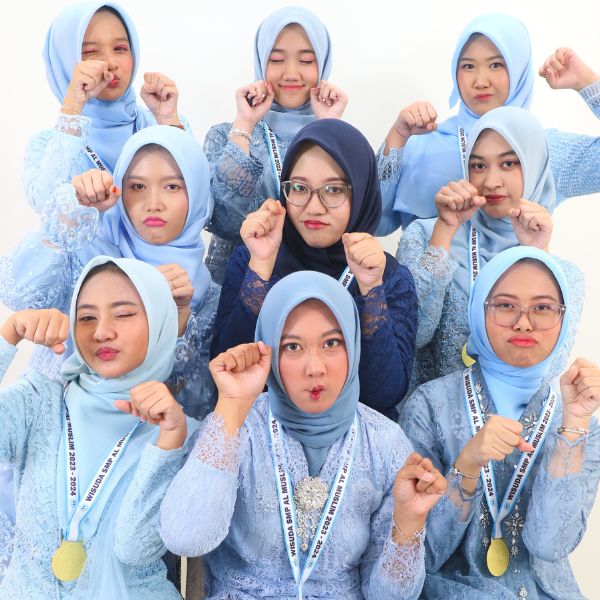 Foto Group di Kojiro Self Photo Studio Terdekat di Bekasi